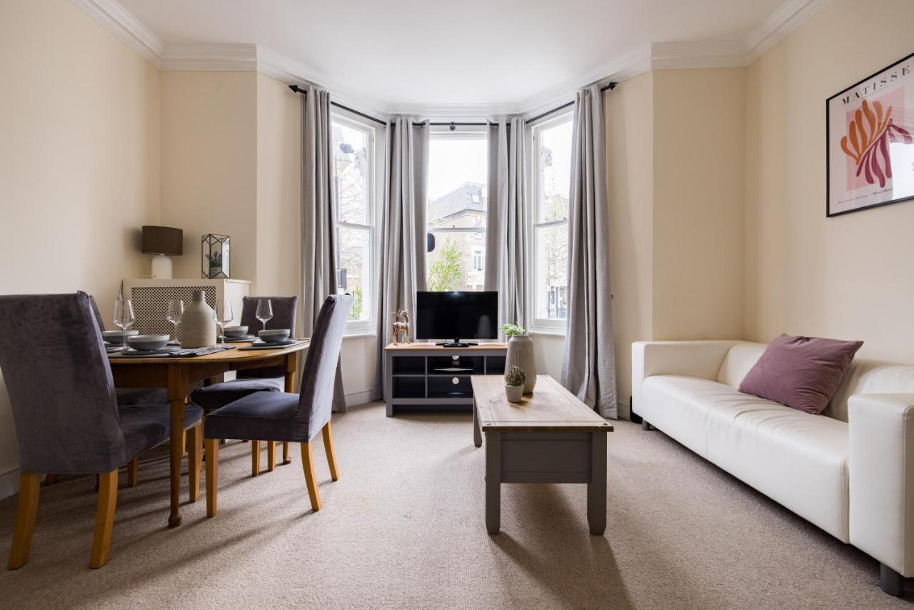 The West Kensington Apartments London Exterior foto